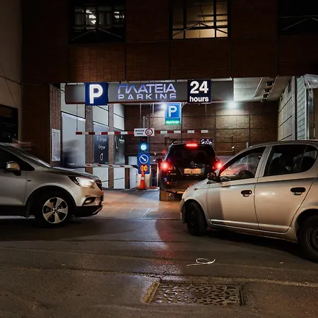 Luxury Downtown Guya *