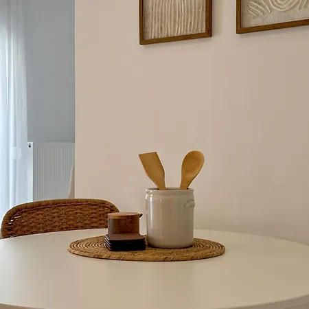 Luxury Downtown Guya