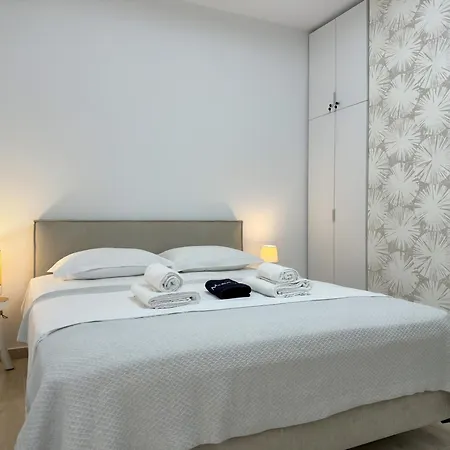 Daire Luxury Downtown Guya