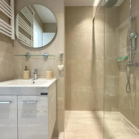 Luxury Downtown Guya Daire Selanik
